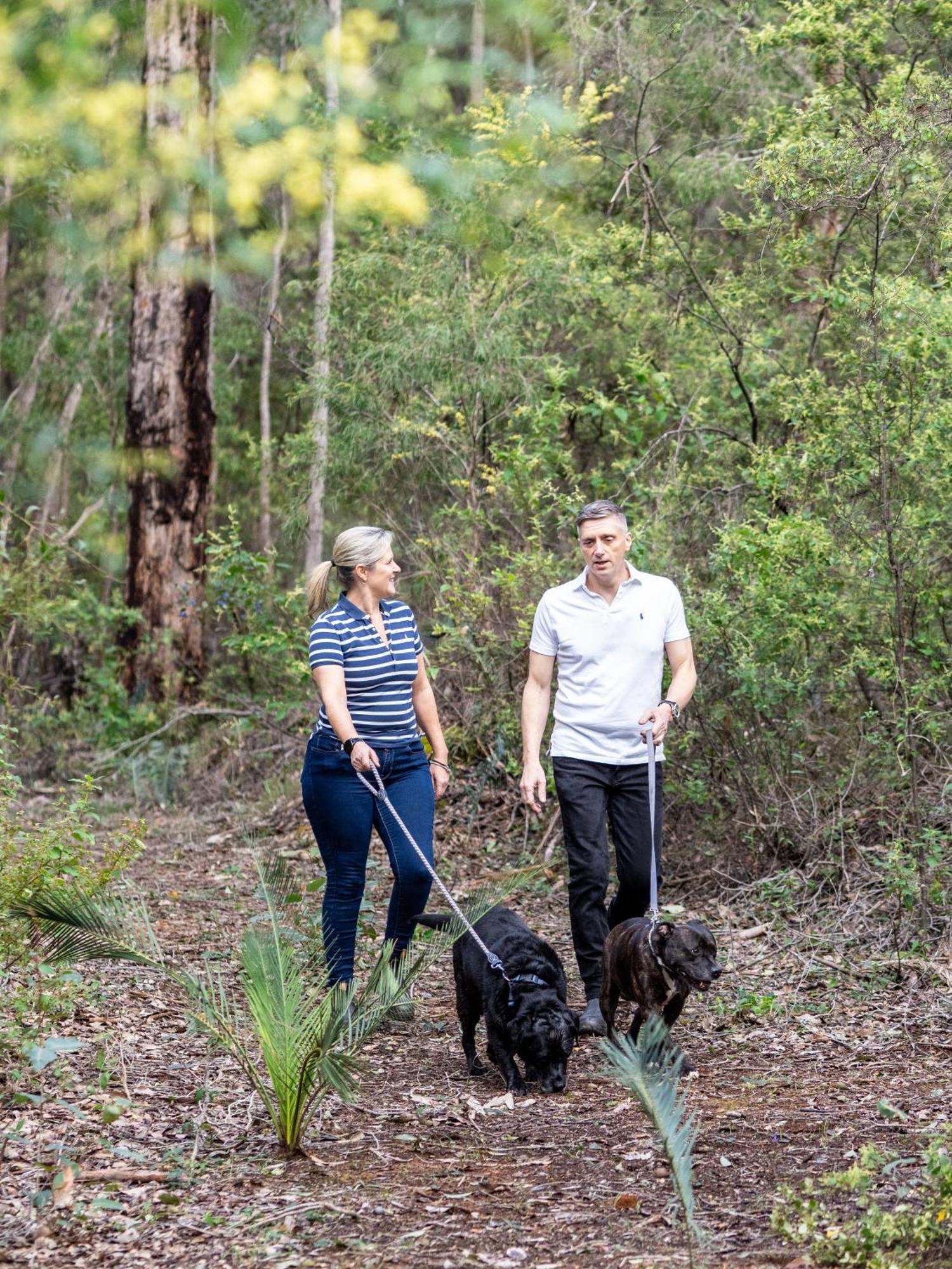 Jarrah Grove Forest Retreat - Adults Only Luxury Chalet Rosa Glen المظهر الخارجي الصورة