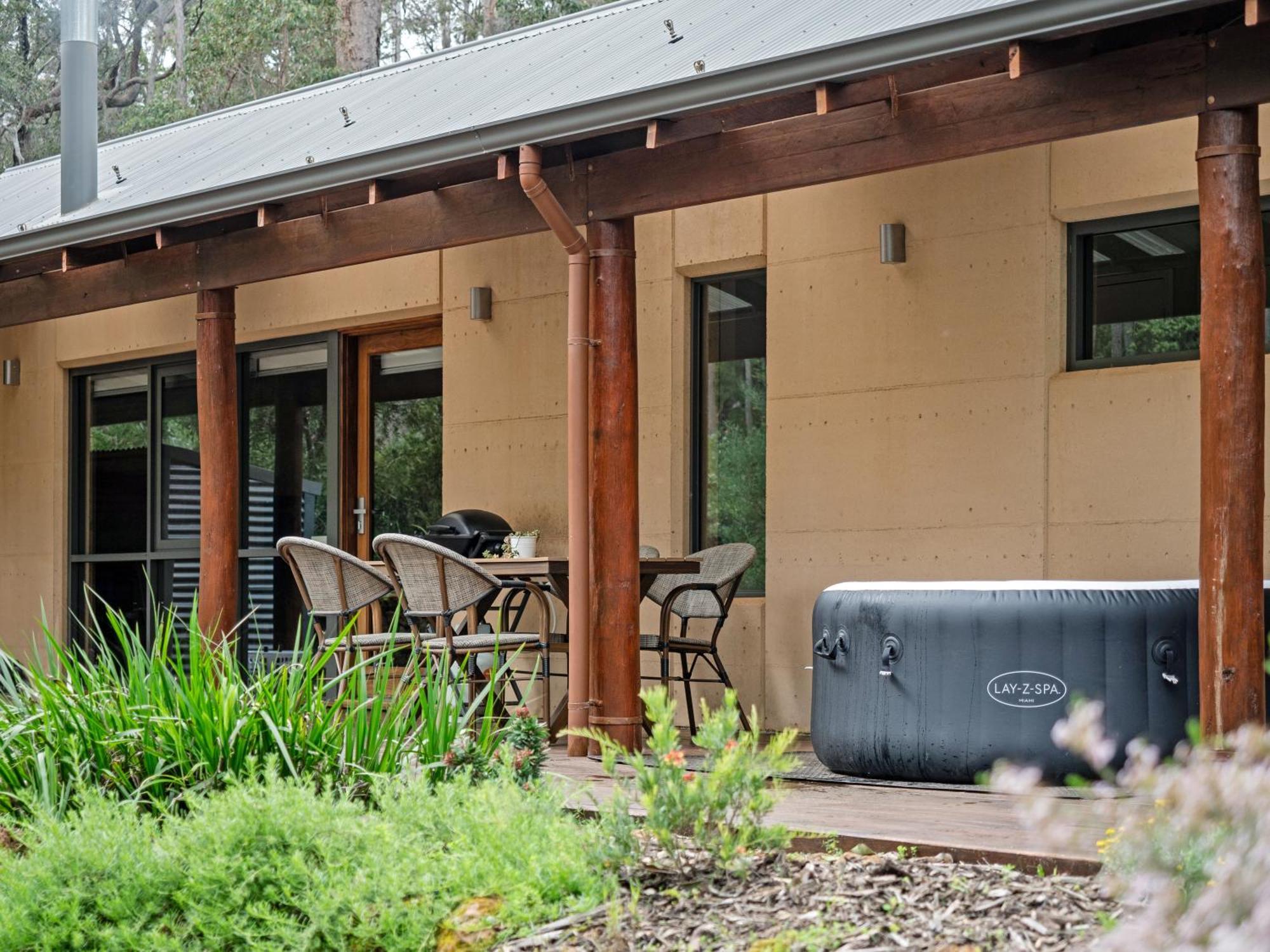 Jarrah Grove Forest Retreat - Adults Only Luxury Chalet Rosa Glen المظهر الخارجي الصورة